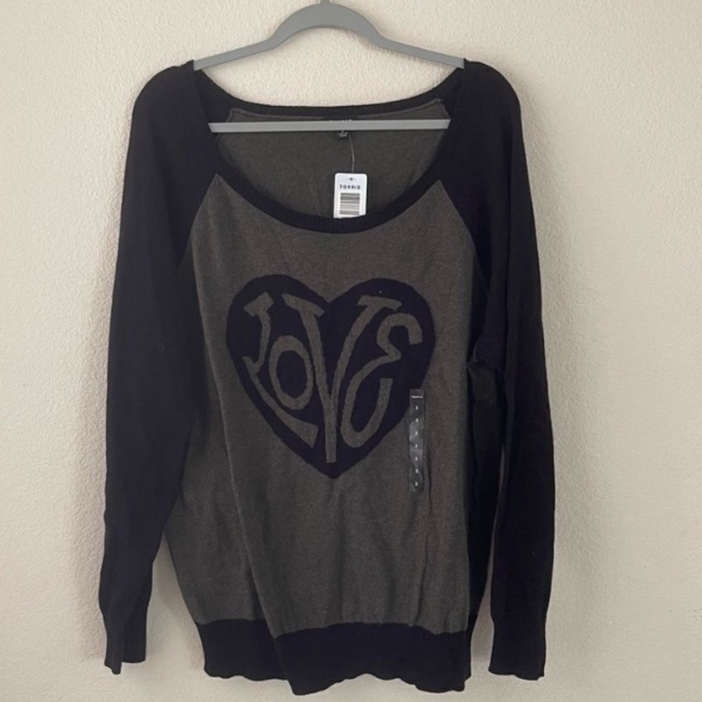 ‎NWT torrid “love” sweater